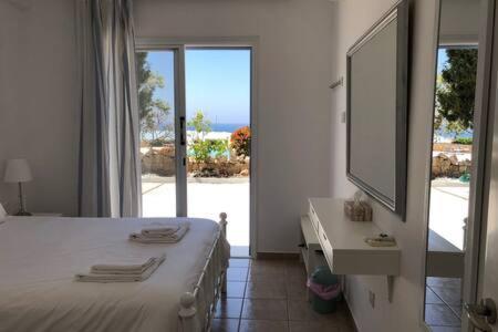 Kings Palace - Superb 2 Bed Ground Floor Apartment Paphos Luaran gambar