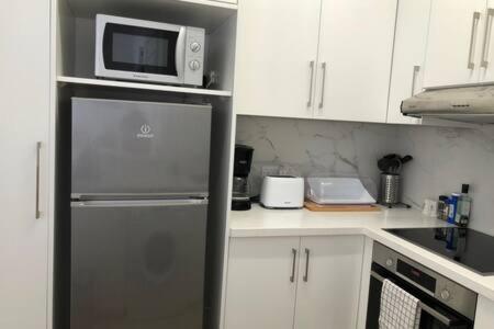 Kings Palace - Superb 2 Bed Ground Floor Apartment Paphos Luaran gambar